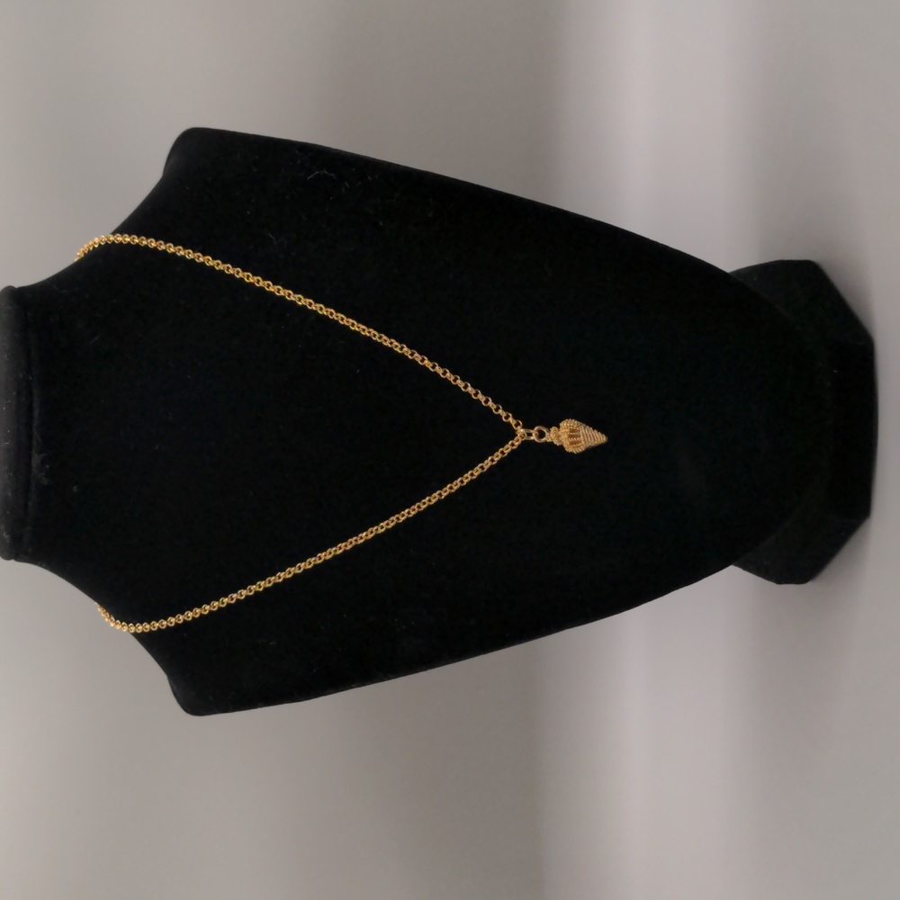 Hand Crafted Conch Shell Necklace
